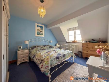 4 bedroom Detached house for sale in River Cottage, Newark Road, Bassingham