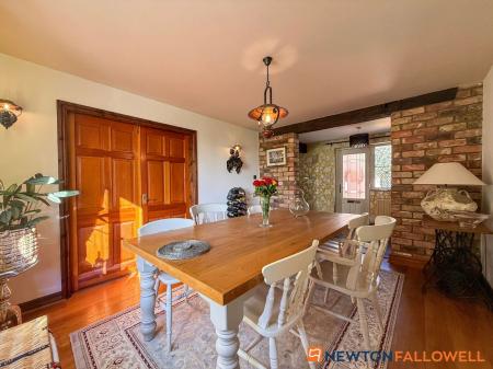 4 bedroom Detached house for sale in River Cottage, Newark Road, Bassingham