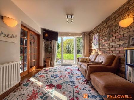 4 bedroom Detached house for sale in River Cottage, Newark Road, Bassingham