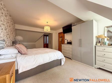 4 bedroom Detached house for sale in River Cottage, Newark Road, Bassingham
