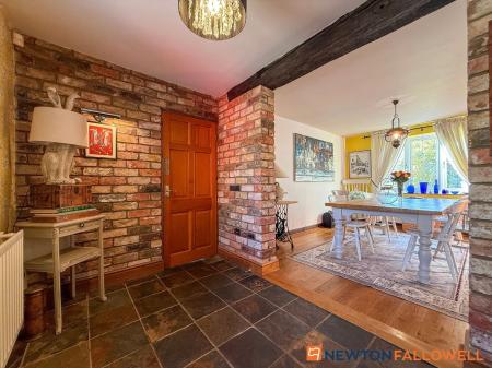 4 bedroom Detached house for sale in River Cottage, Newark Road, Bassingham