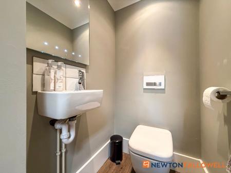 2 bedroom Commercial Property for sale in Barnby Gate, Newark, NG24