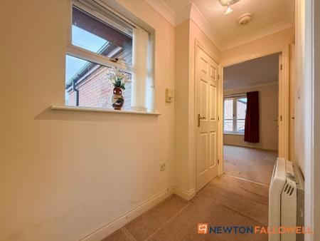 1 bedroom Flat for sale in Warwick Road, Balderton, NG24