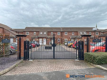 1 bedroom Flat for sale in Warwick Road, Balderton, NG24