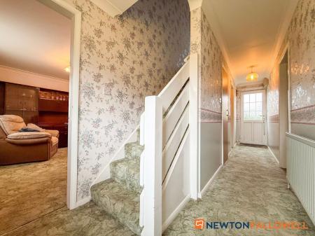 3 bedroom Detached house for sale in Manor Lane, Carlton-Le-Moorland, LN5