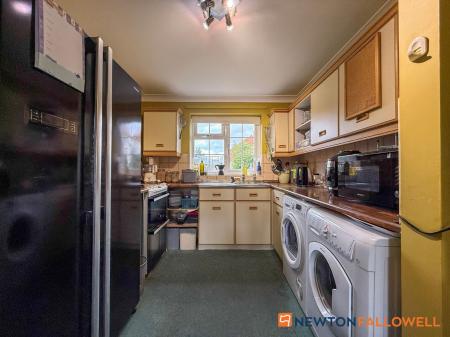 3 bedroom Detached house for sale in Manor Lane, Carlton-Le-Moorland, LN5