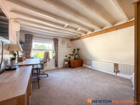 2 bedroom Detached house for sale in Queen Street, Balderton, NG24