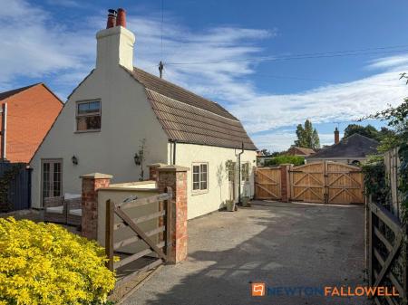 Queen Street, Balderton, NG24