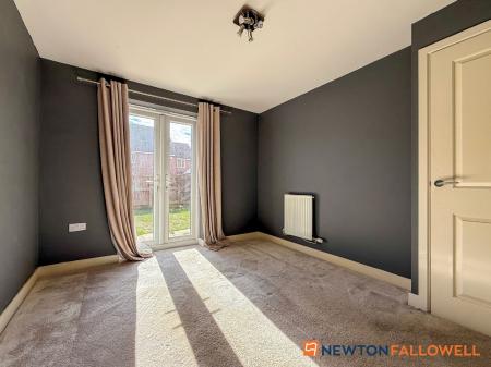 4 bedroom Terraced House for sale in Goldstraw Lane, Fernwood, NG24