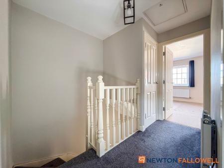 4 bedroom Terraced House for sale in Goldstraw Lane, Fernwood, NG24