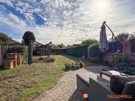 3 bedroom Semi-detached house for sale in Salisbury Road, Newark, NG24