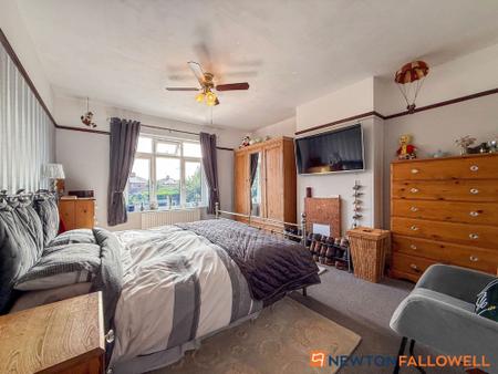 3 bedroom Semi-detached house for sale in Salisbury Road, Newark, NG24