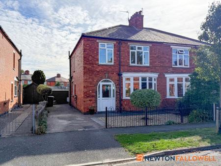 Salisbury Road, Newark, NG24
