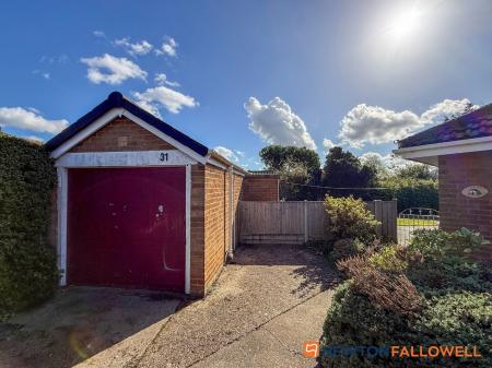 3 bedroom Semi-detached bungalow for sale in Village Way, Farndon, NG24