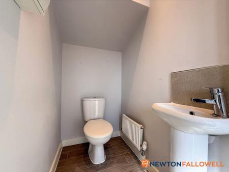 3 bedroom Semi-detached house for sale in Charters Drive, Middlebeck, NG24