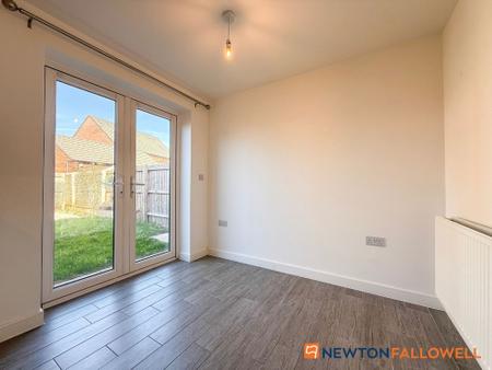 3 bedroom Semi-detached house for sale in Charters Drive, Middlebeck, NG24