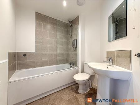 3 bedroom Semi-detached house for sale in Charters Drive, Middlebeck, NG24