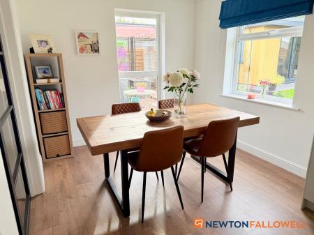 3 bedroom Detached bungalow for sale in Newark Road, Bassingham, LN5