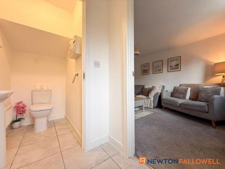 3 bedroom Semi-detached house for sale in Raddle Way, Middlebeck, NG24