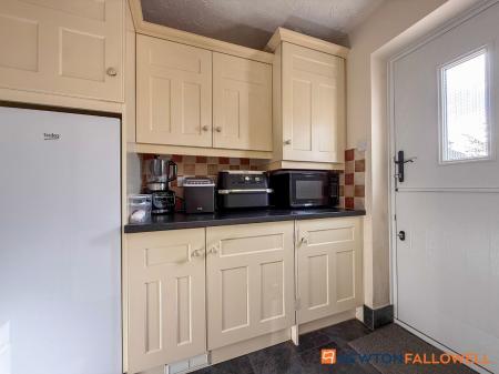 4 bedroom Detached house for sale in Mead Way, Balderton, NG24