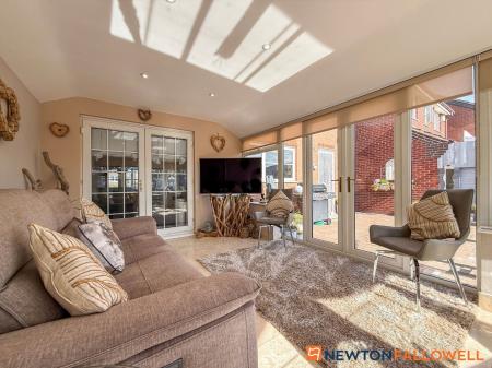 4 bedroom Detached house for sale in Mead Way, Balderton, NG24