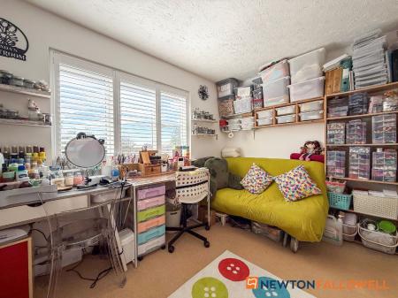 4 bedroom Detached house for sale in Mead Way, Balderton, NG24