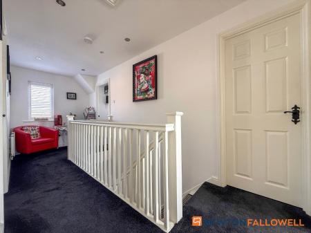 4 bedroom Detached house for sale in Mead Way, Balderton, NG24