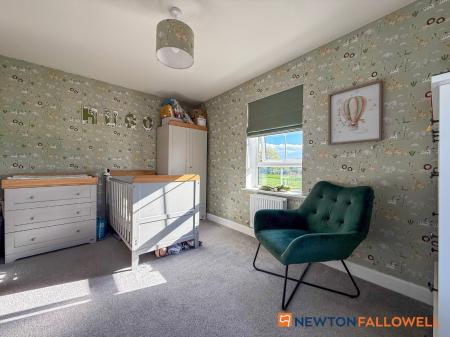 3 bedroom Semi-detached house for sale in Digby Avenue, Fernwood, NG24