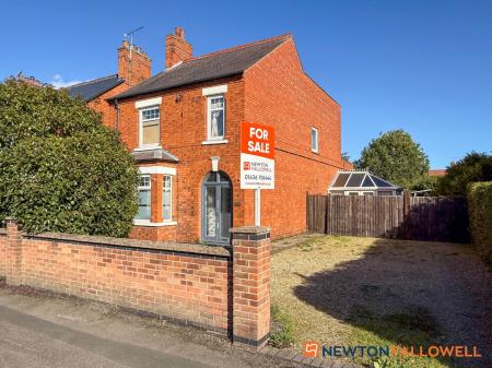 London Road, Balderton, NG24