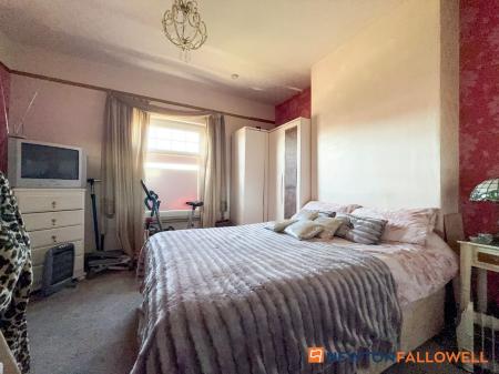 4 bedroom Detached house for sale in London Road, Balderton, NG24