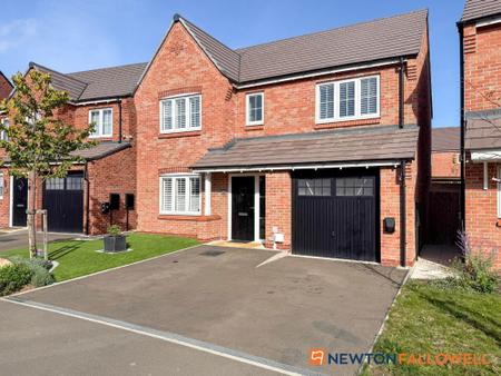 4 bedroom Detached house for sale in Flaxley Lane, Middlebeck, NG24