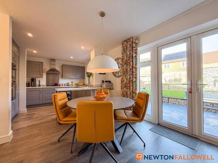 4 bedroom Detached house for sale in Flaxley Lane, Middlebeck, NG24