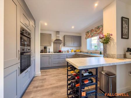 4 bedroom Detached house for sale in Flaxley Lane, Middlebeck, NG24