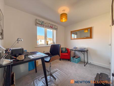 4 bedroom Detached house for sale in Flaxley Lane, Middlebeck, NG24