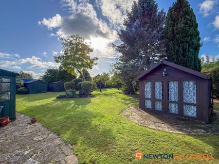 3 bedroom Detached house for sale in St. Peters Close, Farndon, NG24