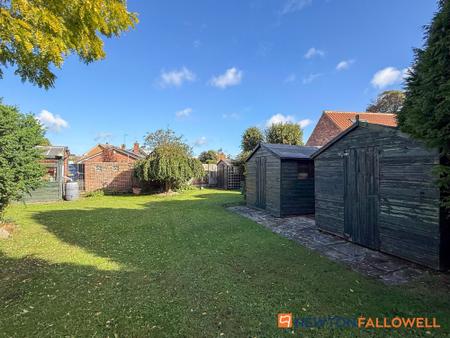 3 bedroom Detached house for sale in St. Peters Close, Farndon, NG24