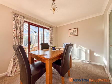 3 bedroom Detached house for sale in St. Peters Close, Farndon, NG24