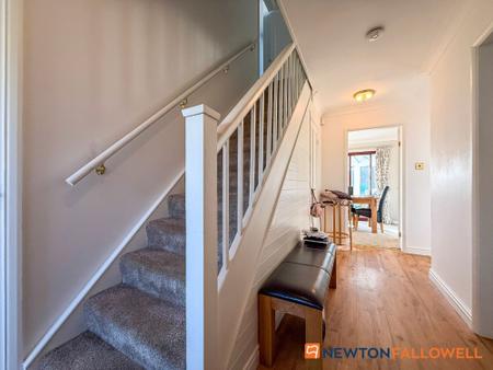 3 bedroom Detached house for sale in St. Peters Close, Farndon, NG24