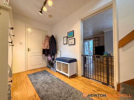 3 bedroom Link detached house for sale in Youngs Close, Coddington, NG24