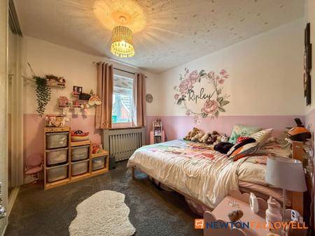 3 bedroom Link detached house for sale in Youngs Close, Coddington, NG24