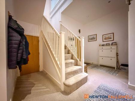 3 bedroom Flat for sale in Warwick Brewery, The Cavalier Building Warwick Brewery, NG24