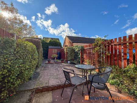 2 bedroom Terraced House for sale in Worthington Road, Balderton, NG24