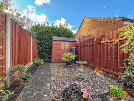 2 bedroom Terraced House for sale in Worthington Road, Balderton, NG24