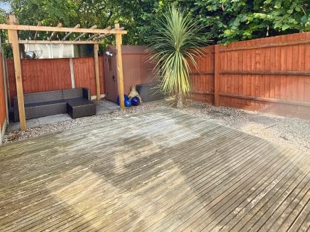 2 bedroom Semi-detached house for sale in Bryony Road, Hamilton, LE5