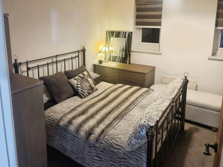 2 bedroom Semi-detached house for sale in Bryony Road, Hamilton, LE5