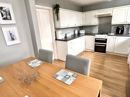 3 bedroom Semi-detached house for sale in Cowley Way, Thurnby Lodge, LE5