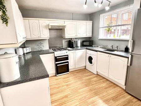 3 bedroom Semi-detached house for sale in Cowley Way, Thurnby Lodge, LE5