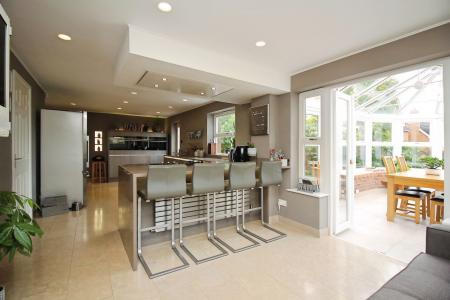 4 bedroom Detached house for sale in Devenports Hill, Bushby, LE7