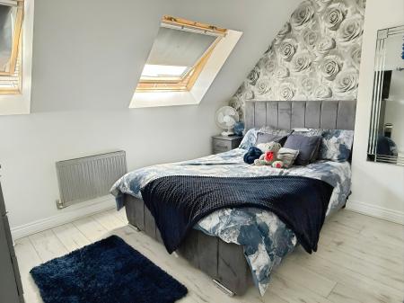 4 bedroom Semi-detached house for sale in Fencote Road, Hamilton, LE5