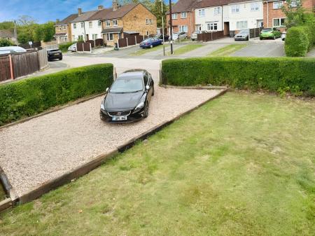 3 bedroom End of terrace house for sale in Flatholme Road, Netherhall, Leicester, LE5